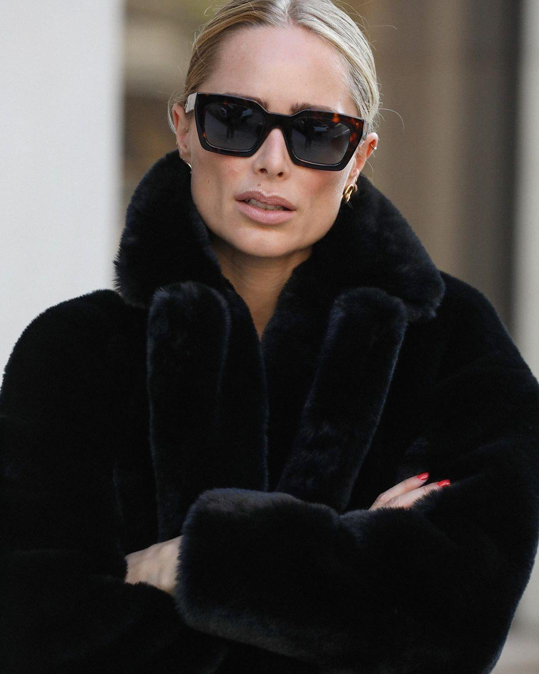 Anine Bing Sasha Faux Fur - Black   