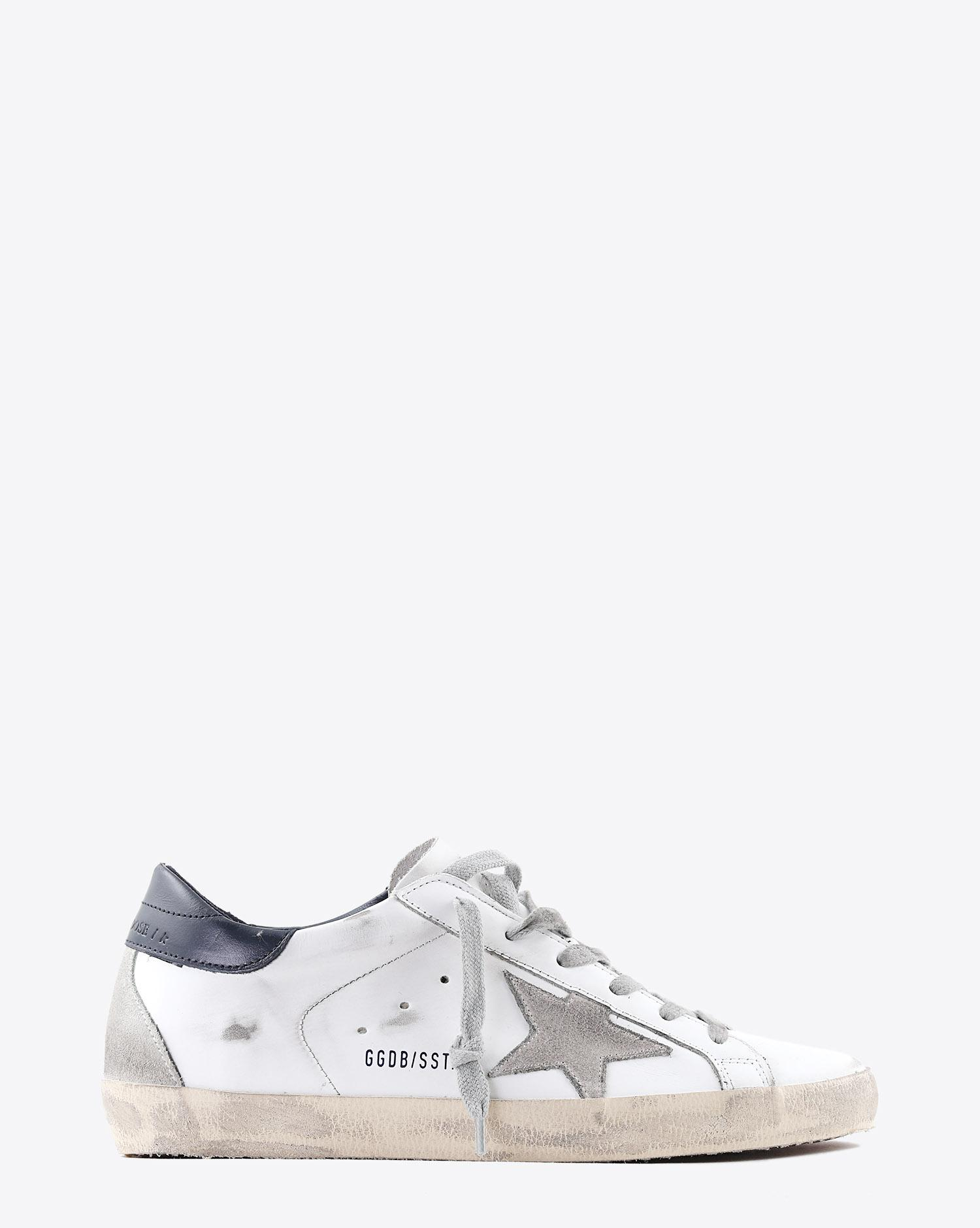 Golden Goose Woman Permanent Sneakers Superstar cuir blanc arrière marine foncé 10270 