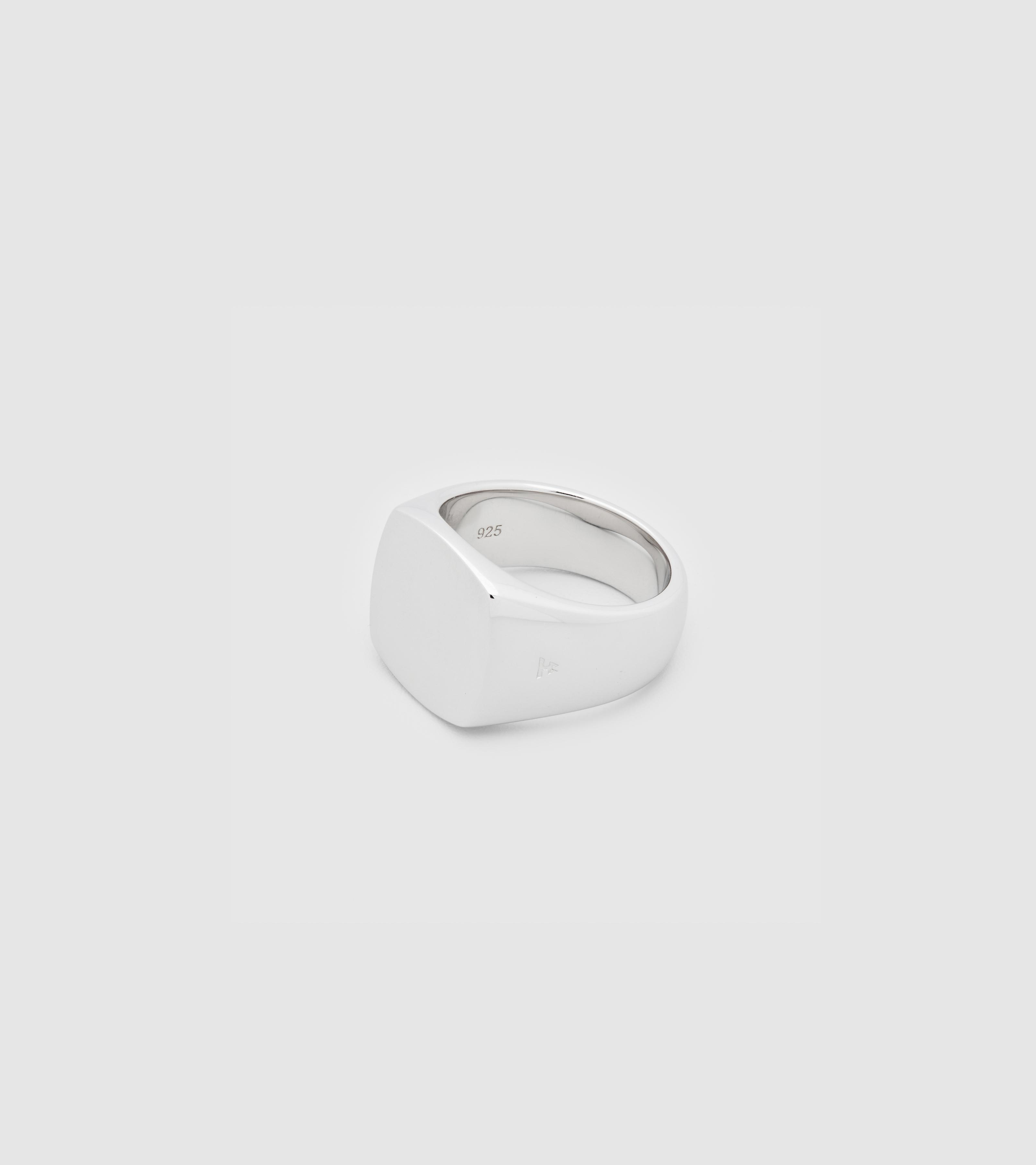 Tom Wood Cushion Polished Ring  