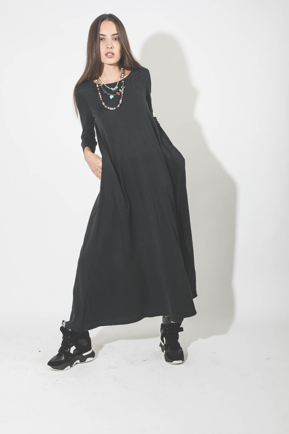 Image du produit Raquel Allegra Pré-Collection Drama Maxi Dress - Black  - 3