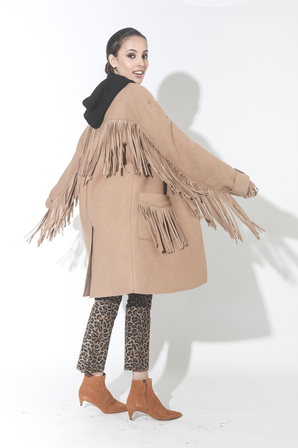 Image du produit R13 Denim Pré Collection Fringe Raw Cut Coat - Camel - 5