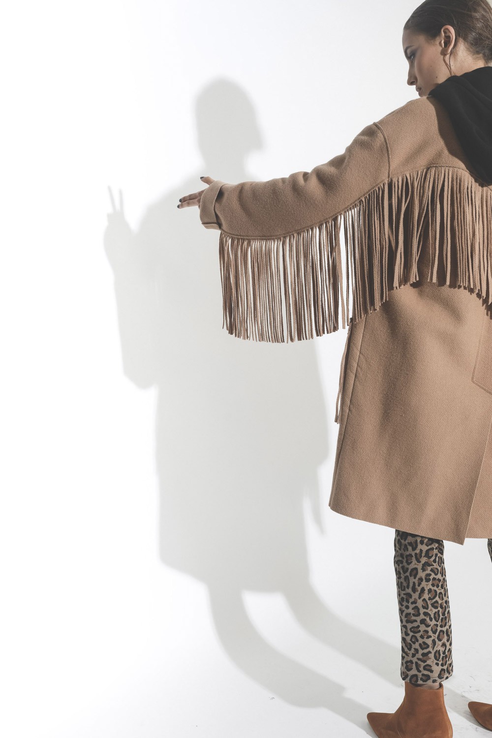 Image du produit R13 Denim Pré Collection Fringe Raw Cut Coat - Camel - 3