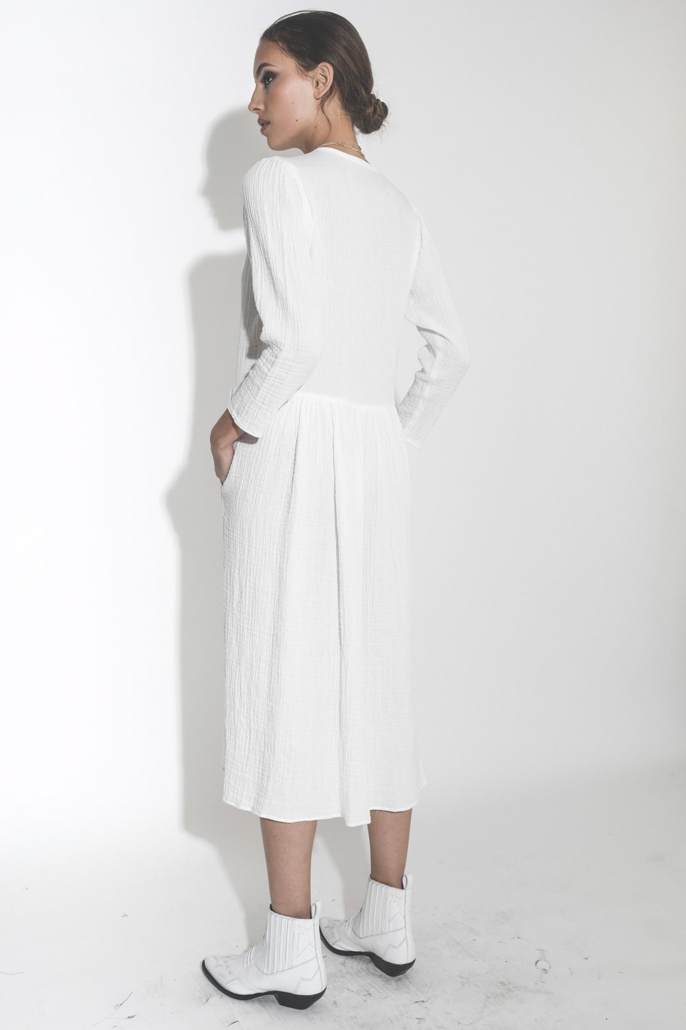 Image du produit Raquel Allegra Country Dress - White   - 3