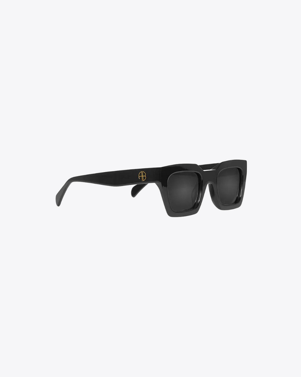 Lunettes de soleil noires Indio Anine Bing. Profil.