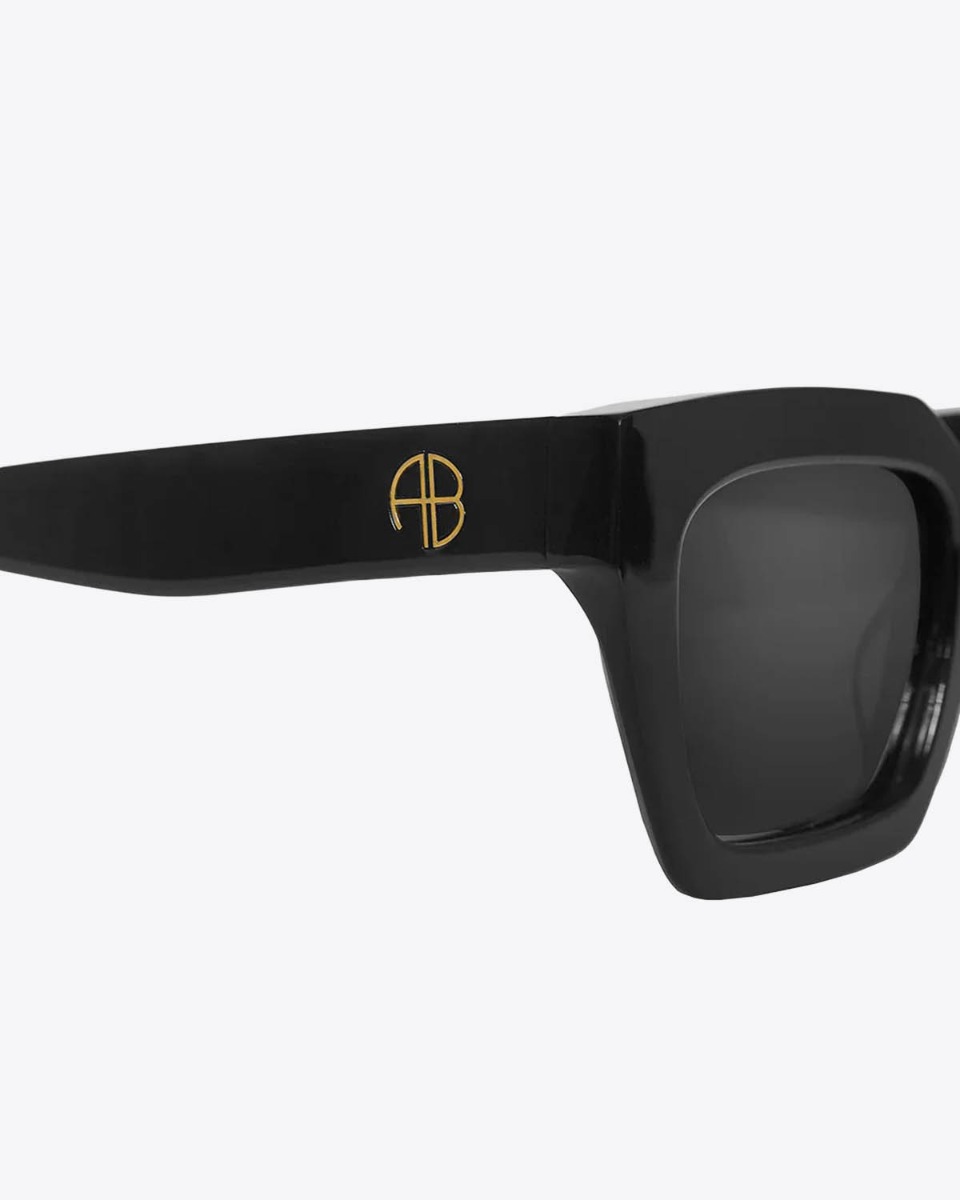 Lunettes de soleil noires Indio Anine Bing. D&eacute;tail Logo AB dor&eacute;.