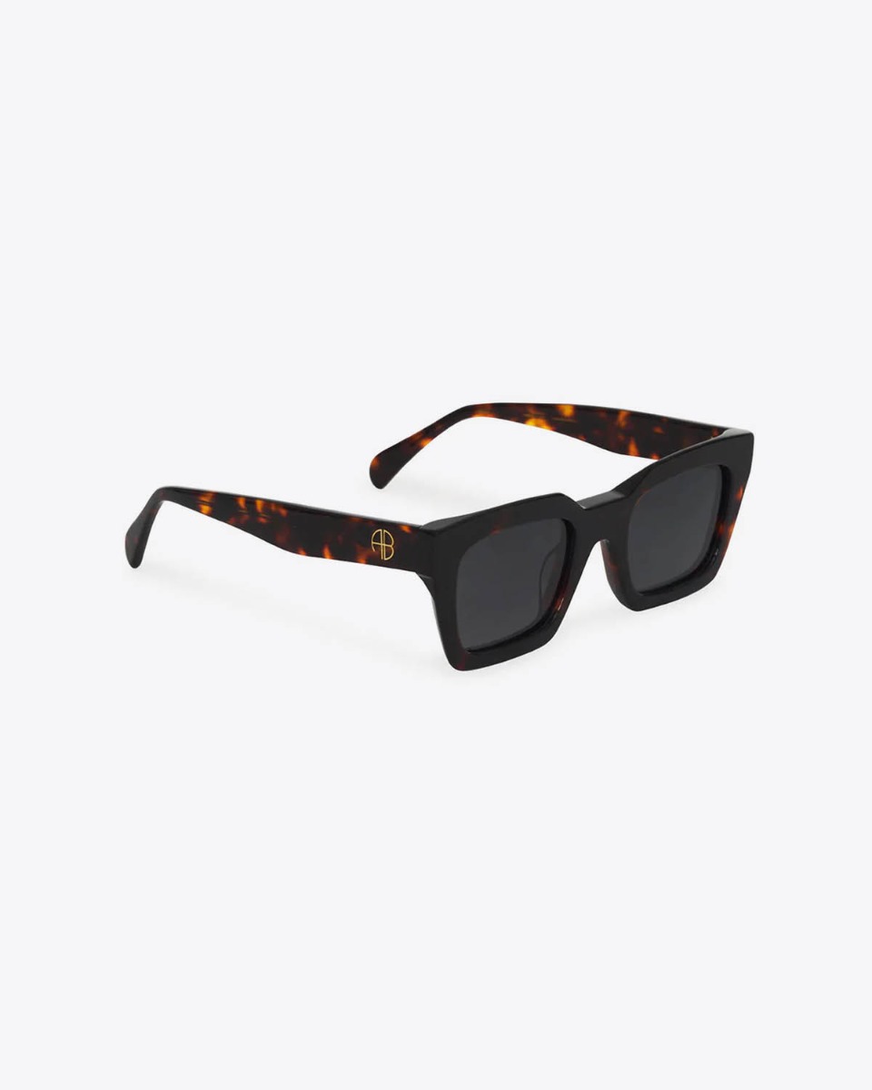 Lunettes de soleil Indio Anine Bing effet &eacute;caille fonc&eacute;e vue de profil.