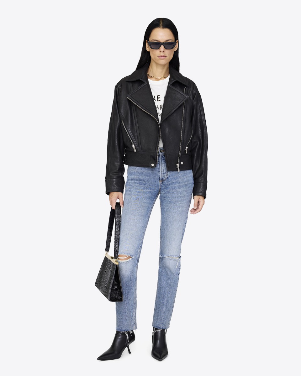 Perfecto Julie Anine Bing en cuir noir, port&eacute; de face ouvert.