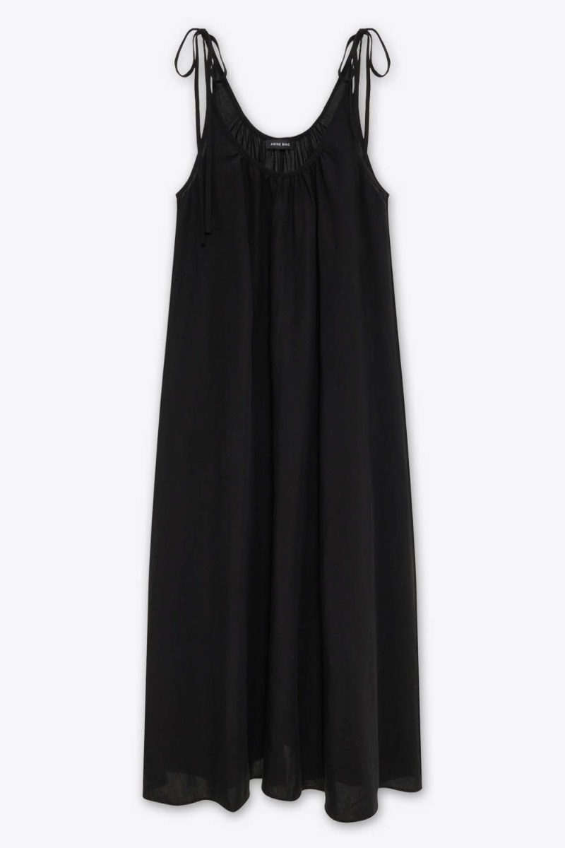 Robe longue &eacute;vas&eacute;e Flora Anine Bing en lyocell et lin noir. Vue de face.