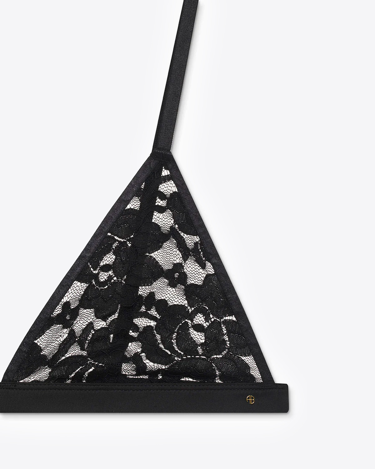 Soutien-gorge triangle en dentelle noire Eldra Anine Bing. D&eacute;tail de la dentelle.