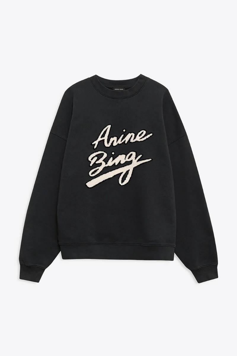 Produit Sweat-shirt Miles Anine bing noir, logo chenille écru, signature. Vue de face.