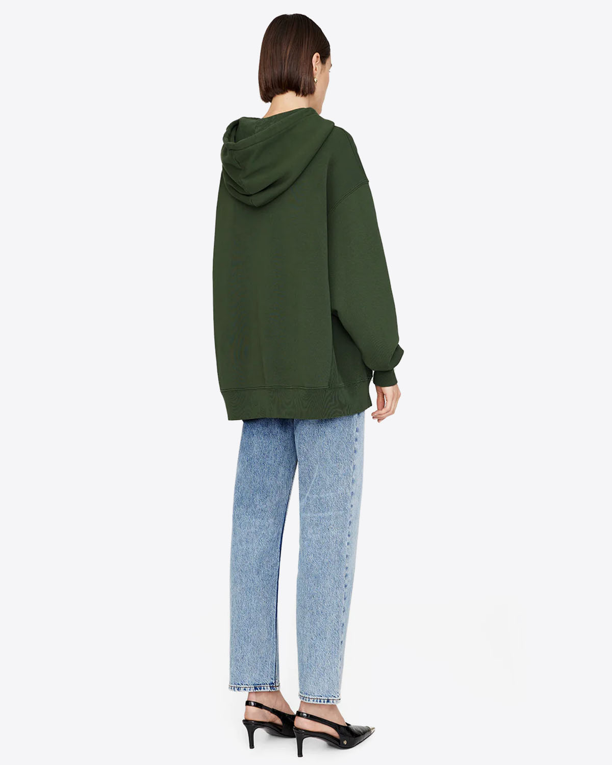 Sweatshirt &agrave; capuches Alto Anine Bing en coton kaki. Port&eacute; dos. 