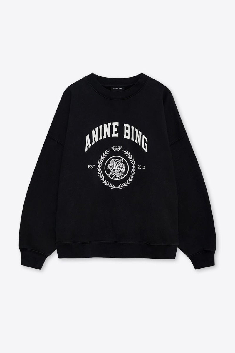Sweatshirt Miles Collegiate Anine Bing en coton vintage black, s&eacute;rigraphie blanche brod&eacute;e coll&egrave;ge sur le devant. Vu de face.