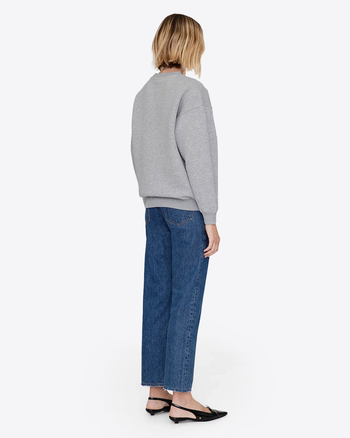 Sweatshirt manches longues Spencer Anine Bing en coton gris. Vue porté dos. 