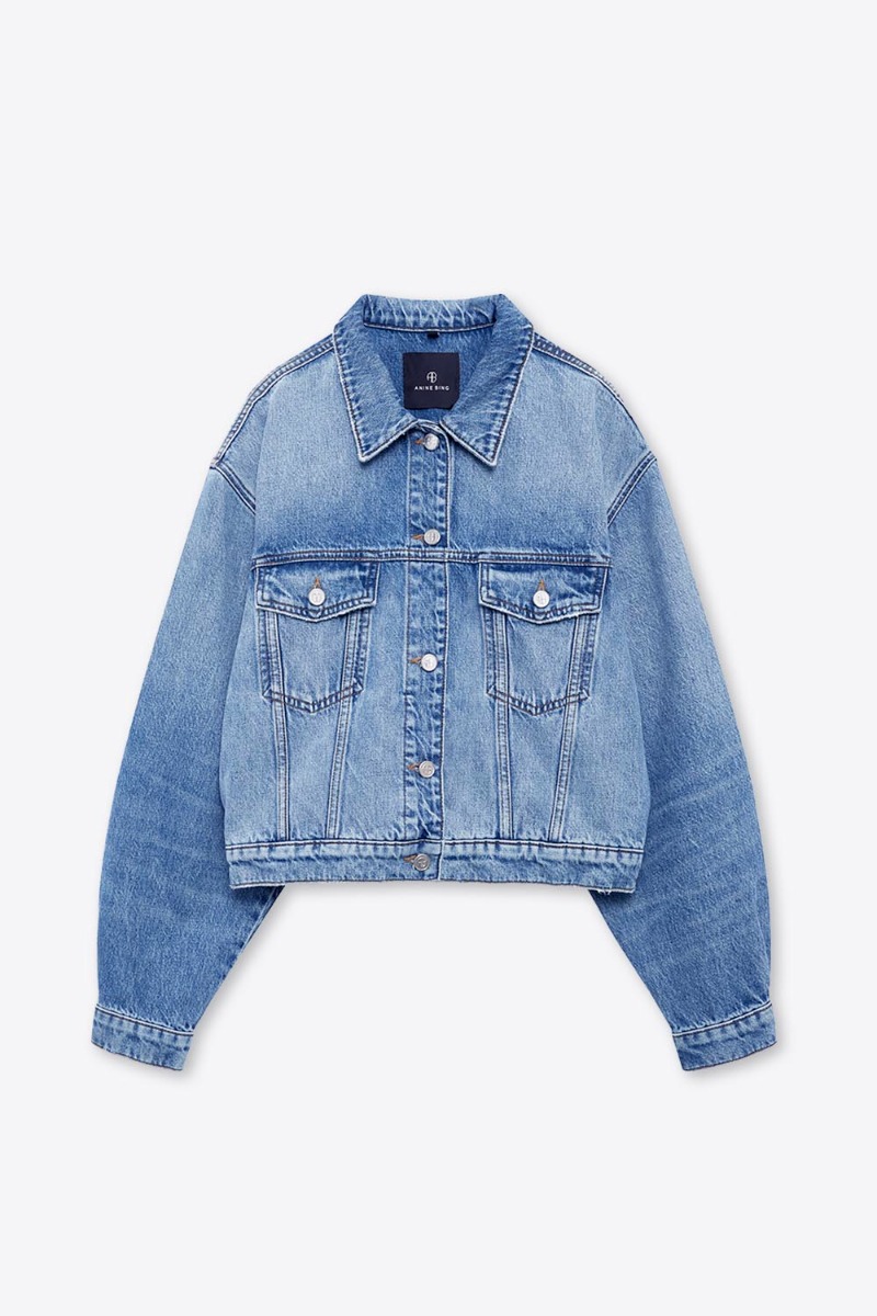 Veste Quincy Anine Bing en denim bleu clair &laquo; Cascade Blue &raquo;, vu de face.
