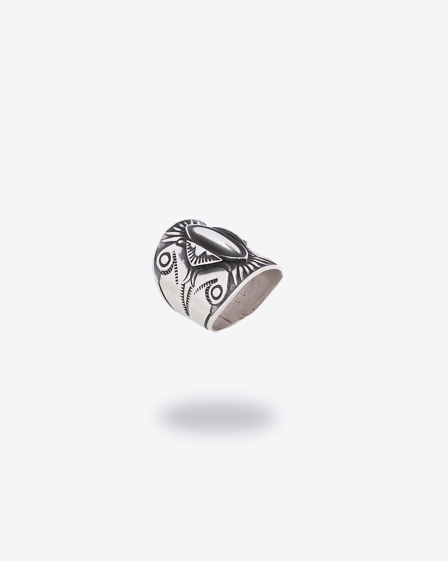 Produit Bague Derrick Goston Harpo en argent. 