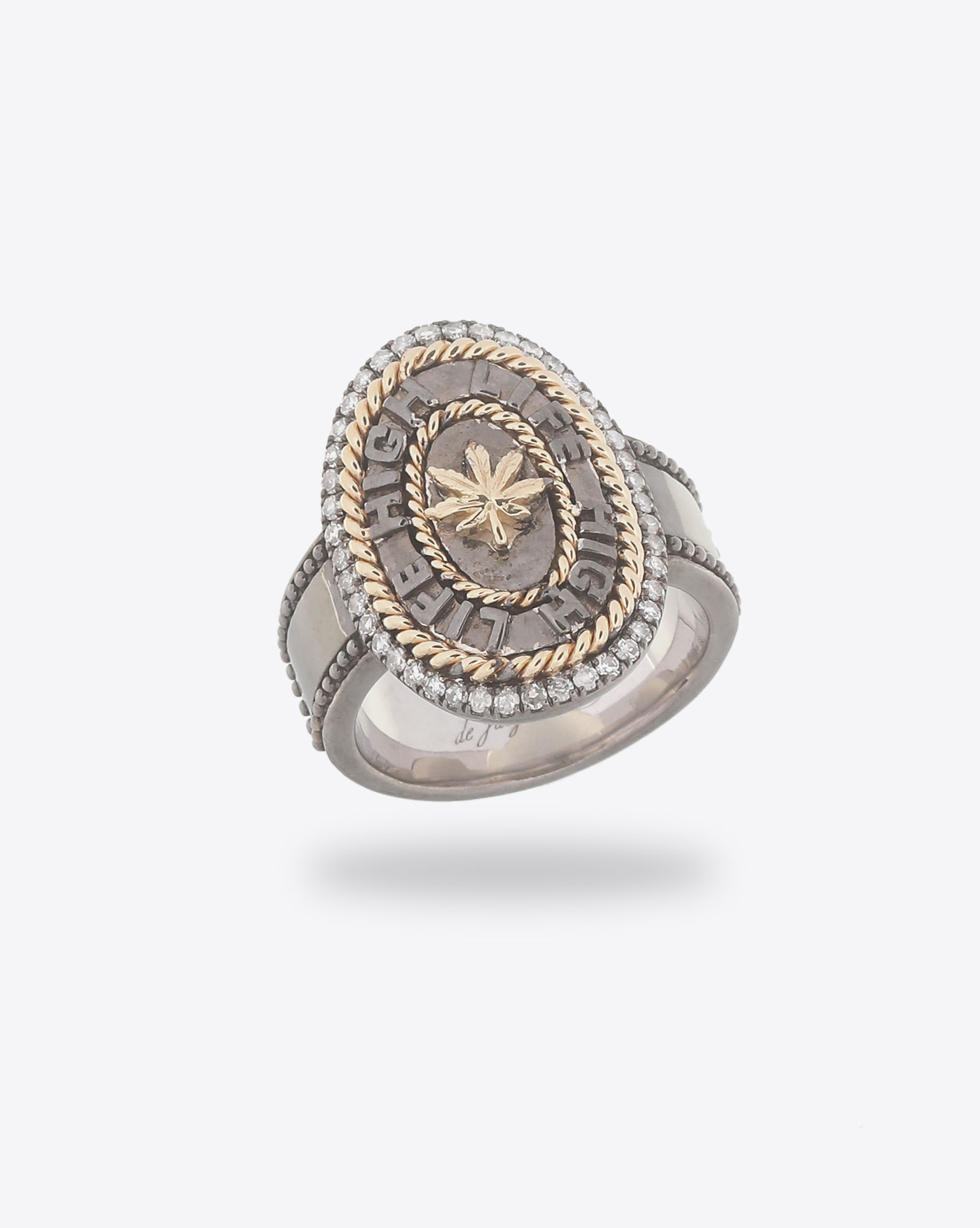 Bague High Life en or jaune argent noirci et diamants blancs Vanessa De Jaegher