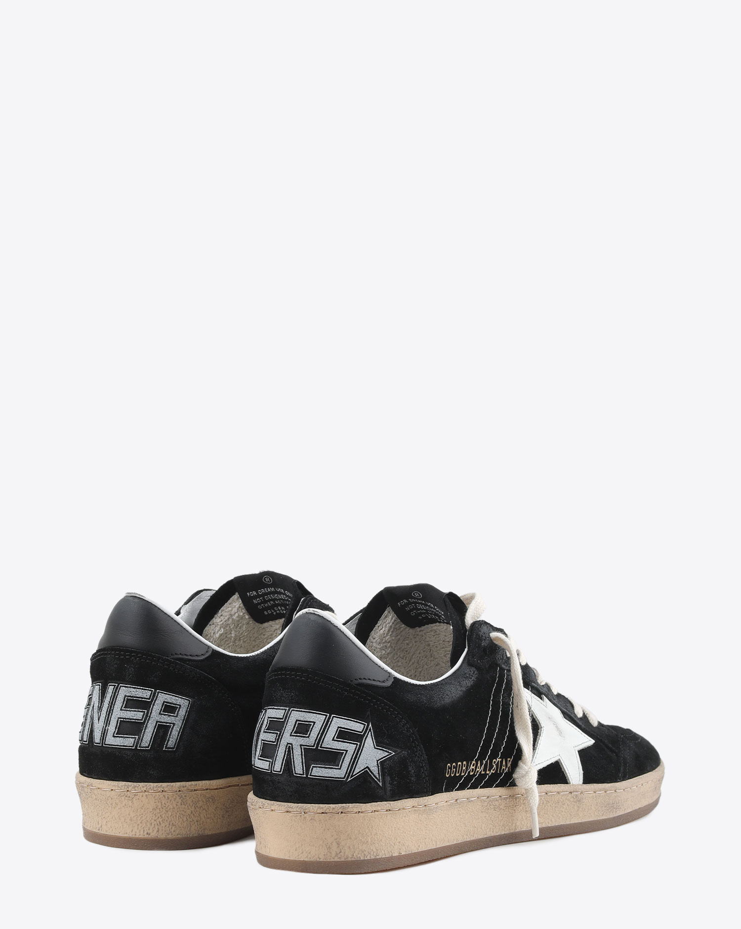 Sneakers Ball star black and white 80203 en cuir suede noir étoile blanche Golden Goose homme. Arrière.