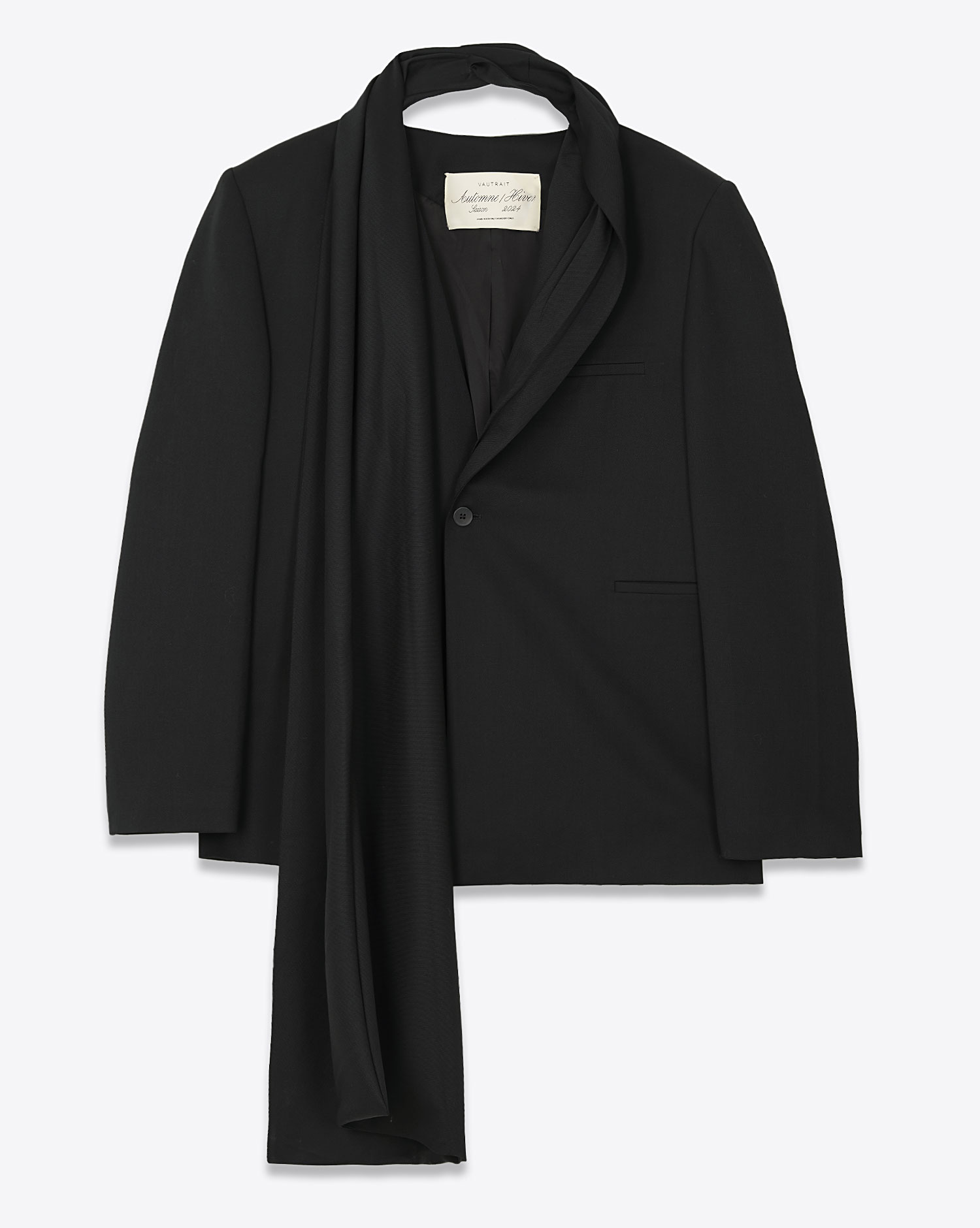 Produit Veste blazer Roza Vautrait en laine noire. Vue face. 