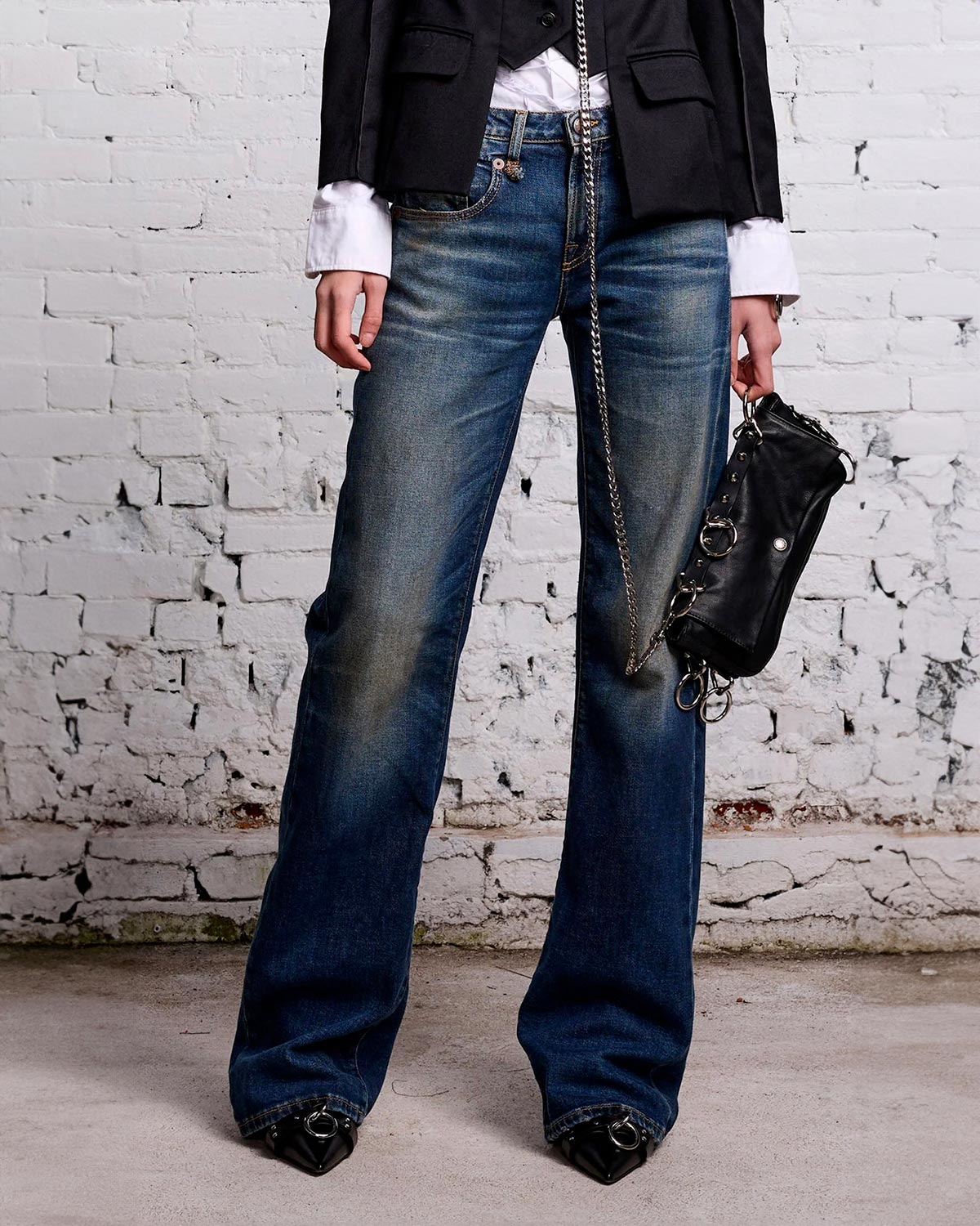 https://www.lagrandeboutique.net/media/catalog/product/b/o/boy-flare-jean-ansel-blue-r13-678920.jpg