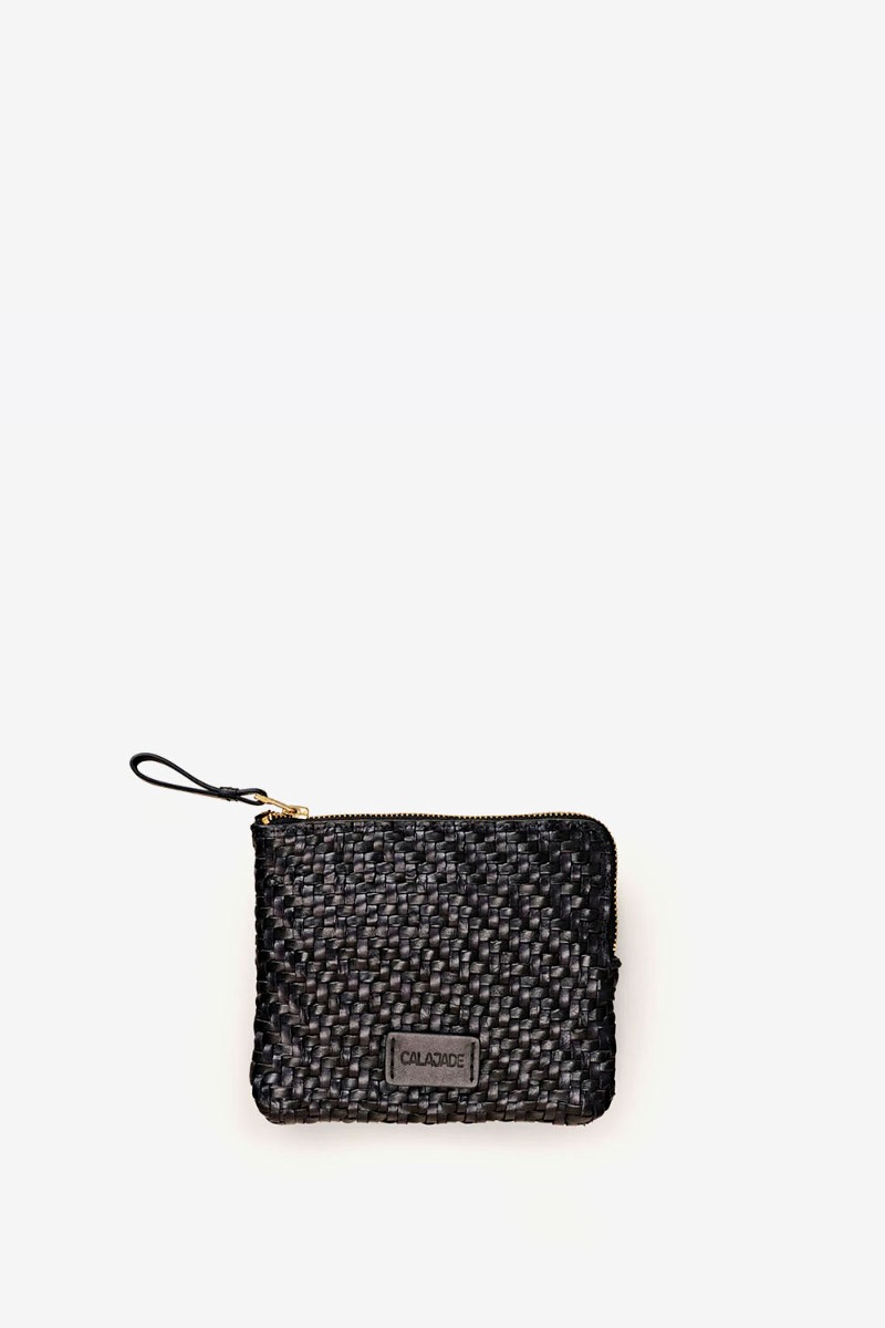 Pochette Batu XS Cala Jade en cuir tress&eacute; noir vue de face.