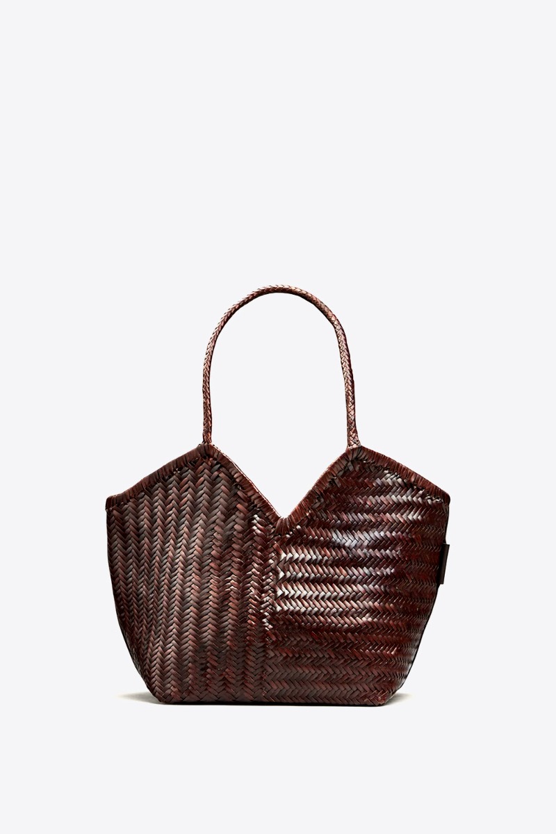 Sac cabas Humi Cala Jade en cuir tress&eacute; Umber (marron tr&egrave;s fonc&eacute;). Vue de face.