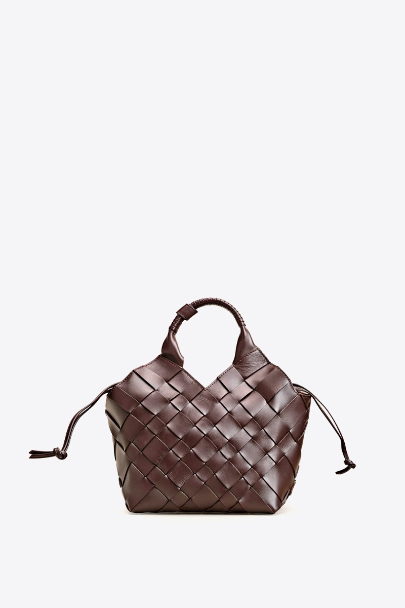 Sac Misu Cala Jade en cuir tress&eacute; Umber (marron tr&egrave;s fonc&eacute;). Vue de face.