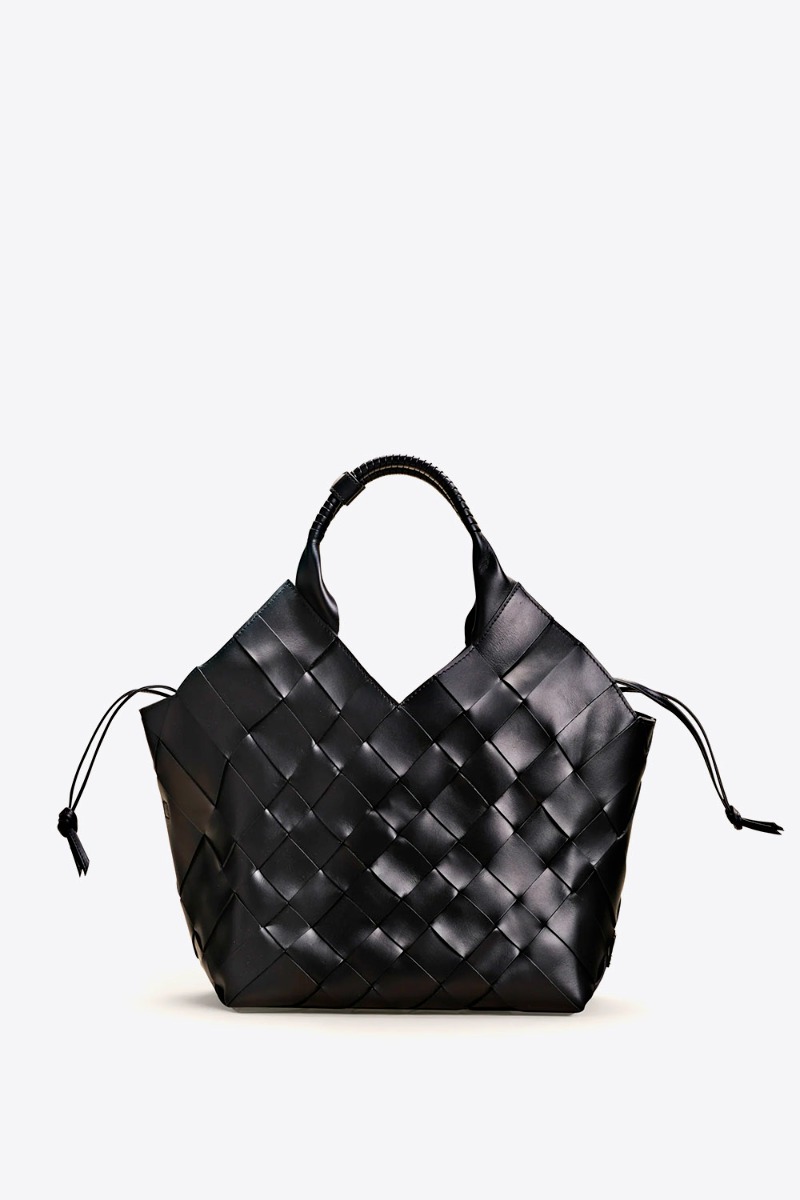 Sac Misu Large Cala Jade en cuir tress&eacute; noir. Vue de face.