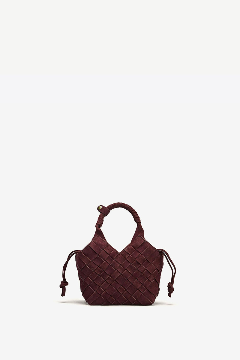 Sac Misu Mini Cala Jade en cuir su&eacute;d&eacute; tress&eacute; Fudge vu de face.