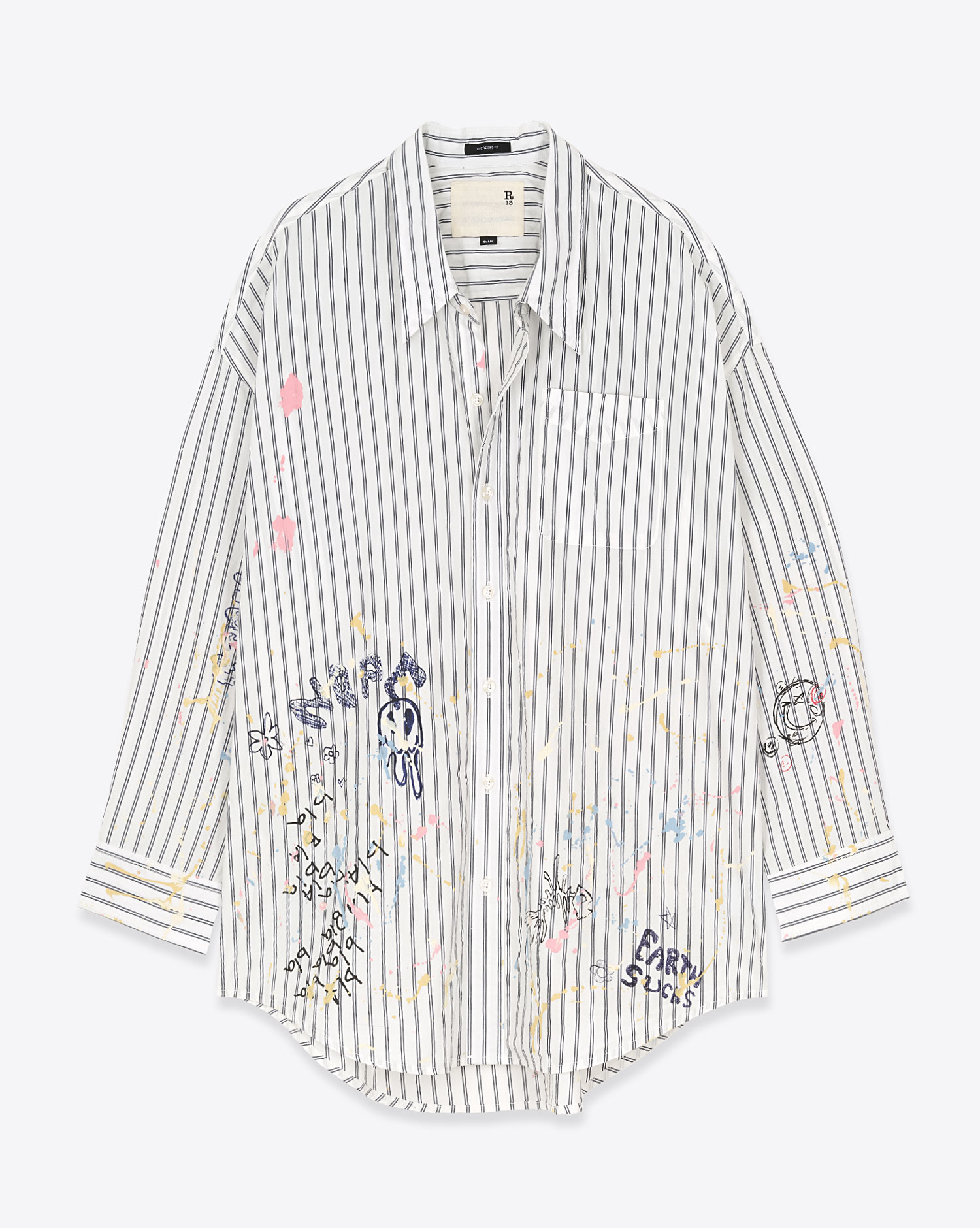 Chemise manches longues Drop Neck R13 en coton à rayures avec dessins graffitis. Vue face. 