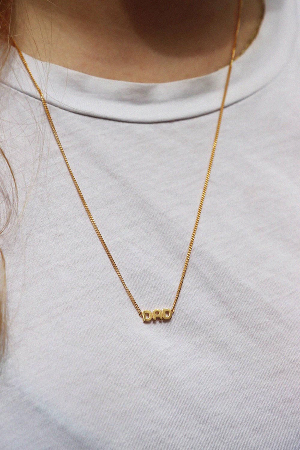 Produit Collier chaine Dad Maria Black en or. 