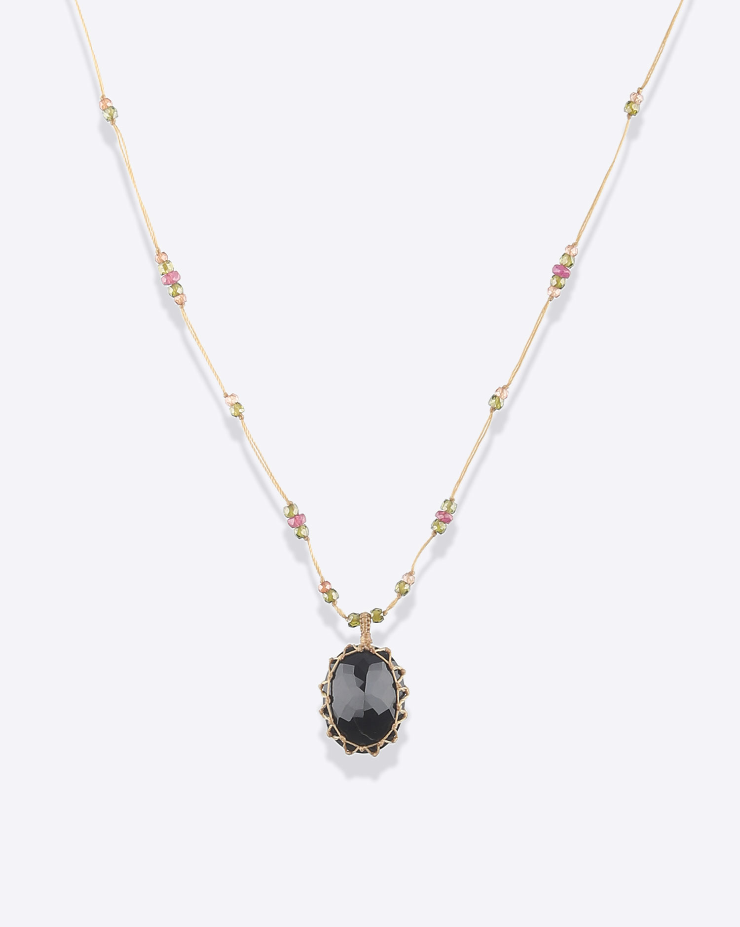 Collier court Tibétain Onyx black Sharing. 