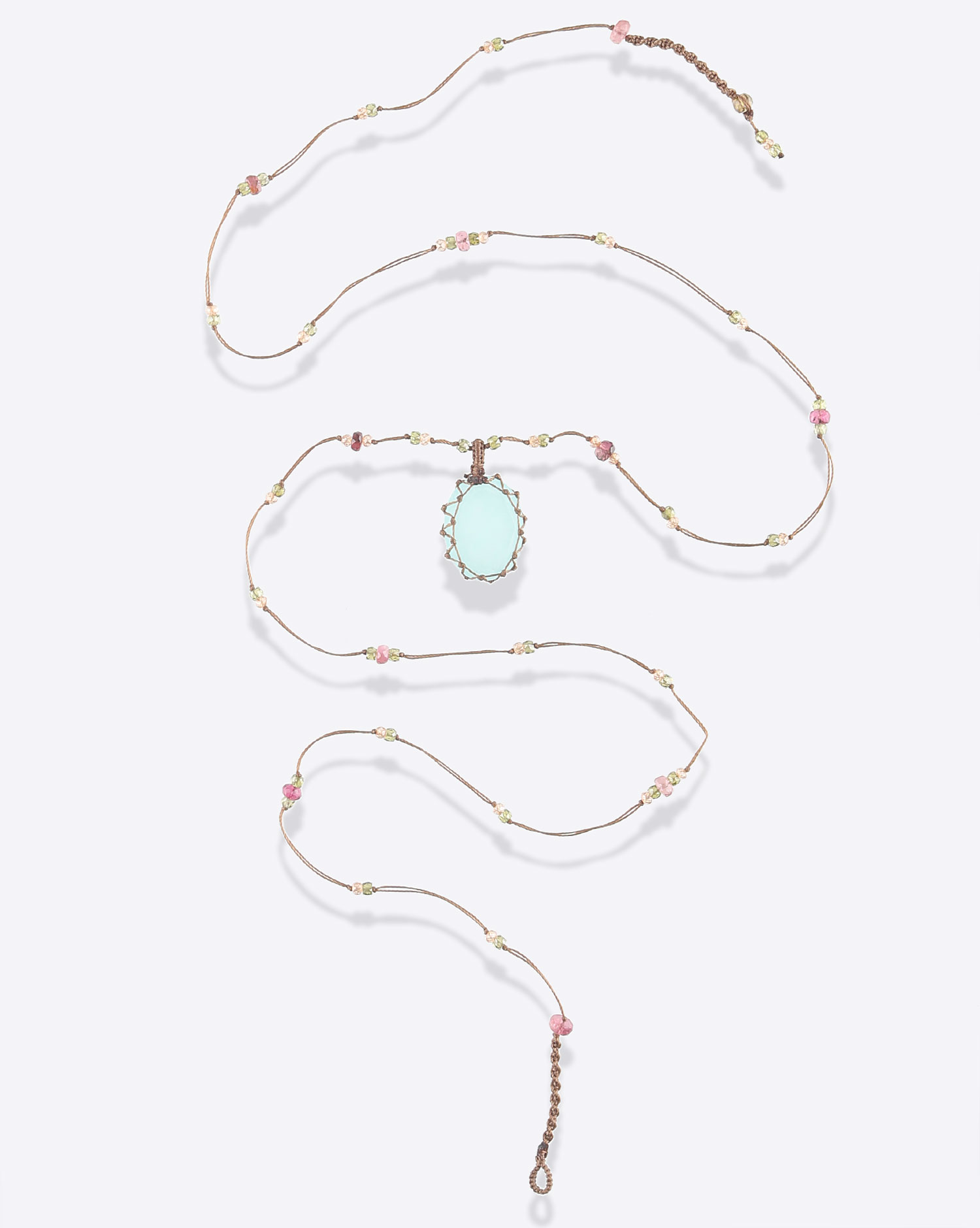 Collier long Tibétain Calcedoine Bleue Sharing.
