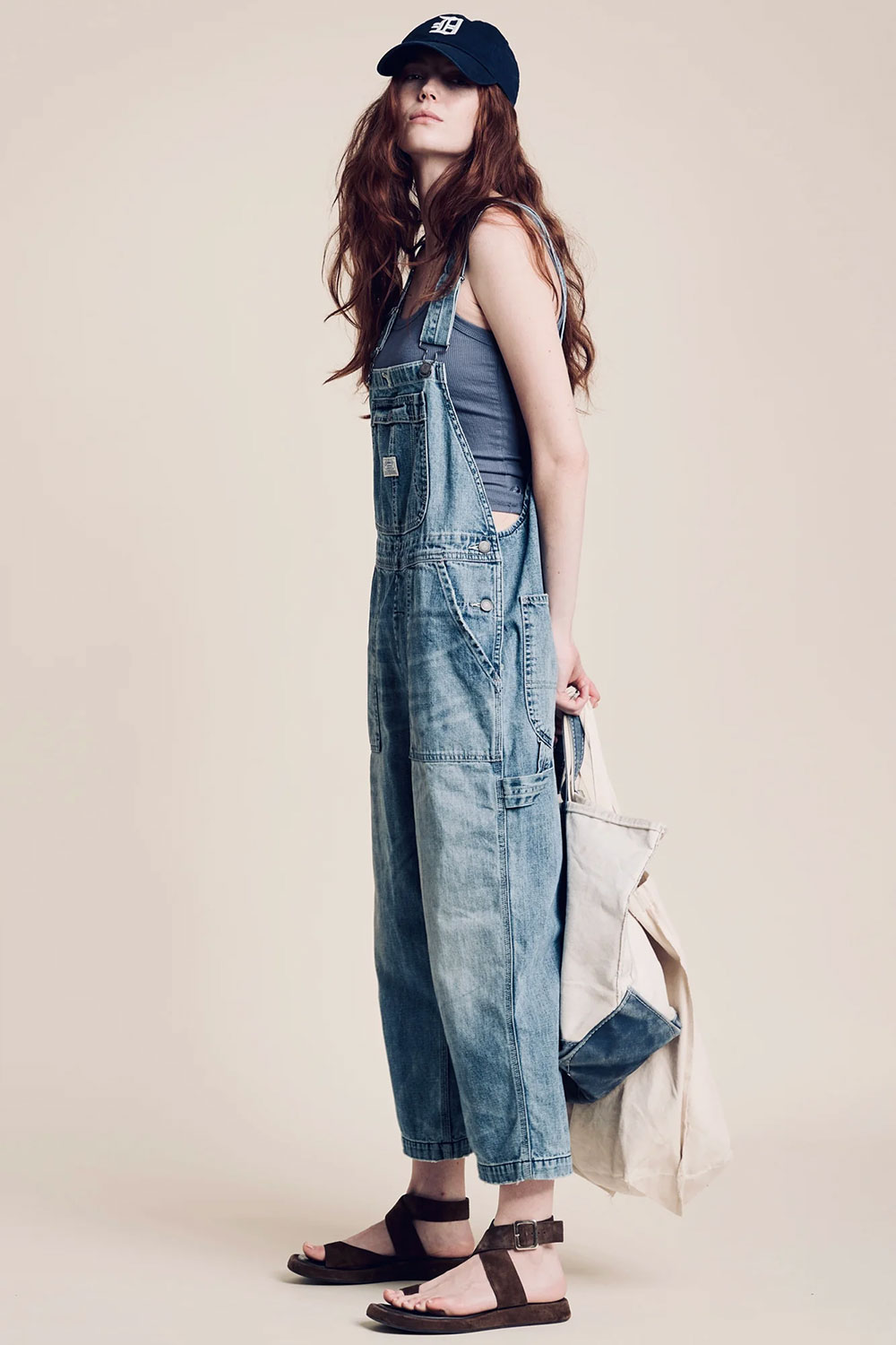 Produit Salopette Relax Denimist en denim bleu. Vue porté 