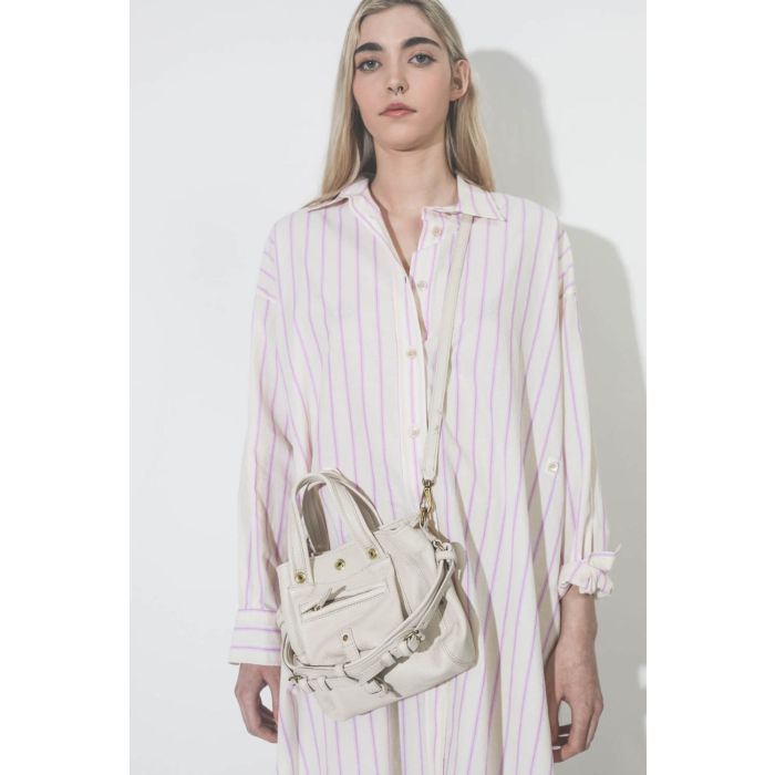 Mini sac en cuir grainé crème Billy Nano Jérôme Dreyfuss. Porté bandoulière.