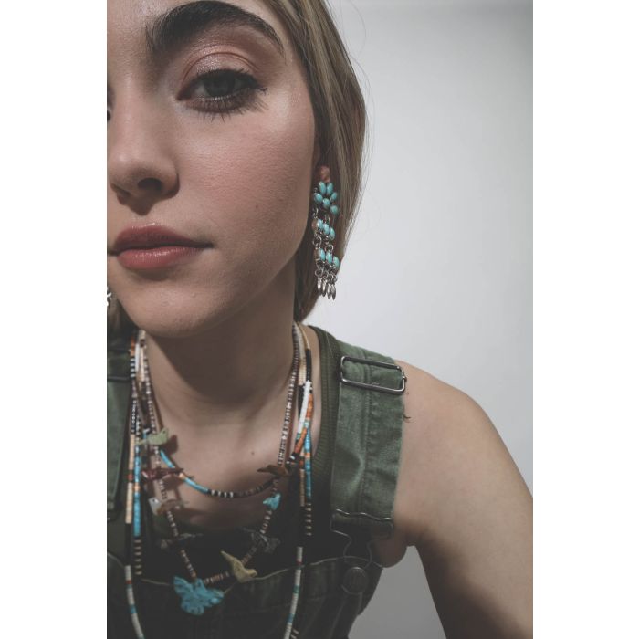 Boucles d'oreilles en argent et turquoises Harpo Paris. 