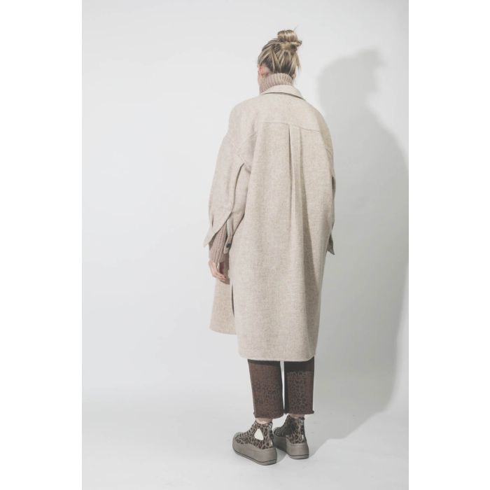Manteau Fontia écru Isabel Marant Etoile. Porté dos.
