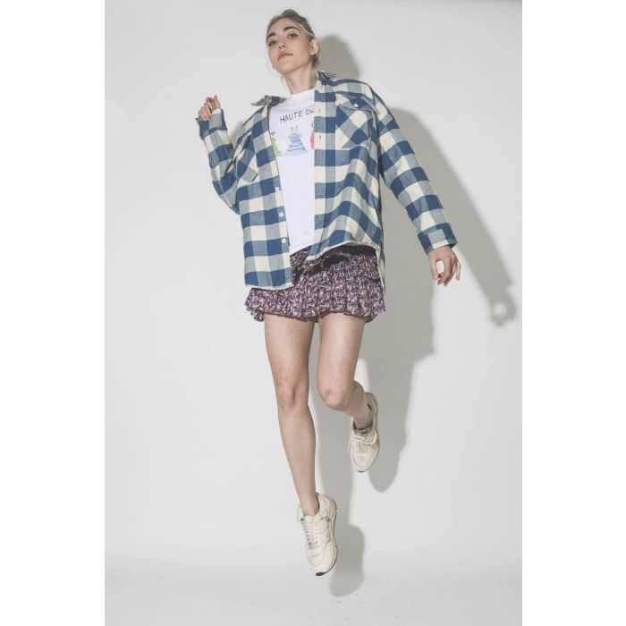 Veste chemise à carreaux CPO jacket bleu écru Denimist. Porté face.