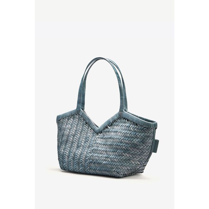 Sac panier Humi S Cala Jade en cuir tressé Storm Blue, vu de profil.