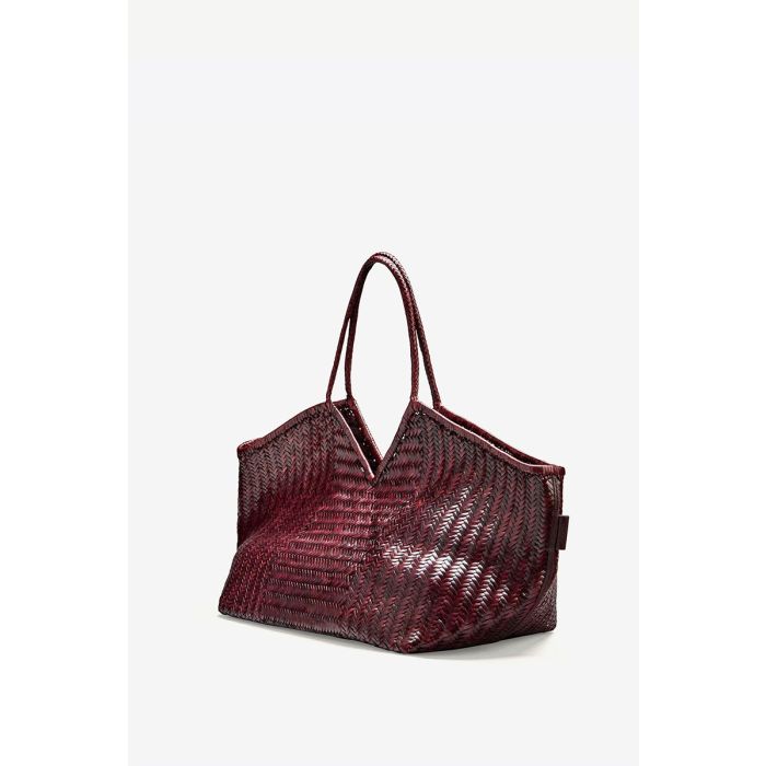Sac Humi XL Cala Jade en cuir tressé Fudge, vu de profil.