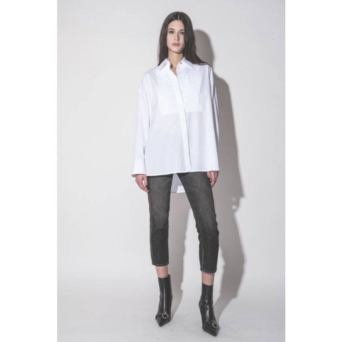 Chemise oversize Bib Golden Goose en popeline de coton blanc, portée de face.