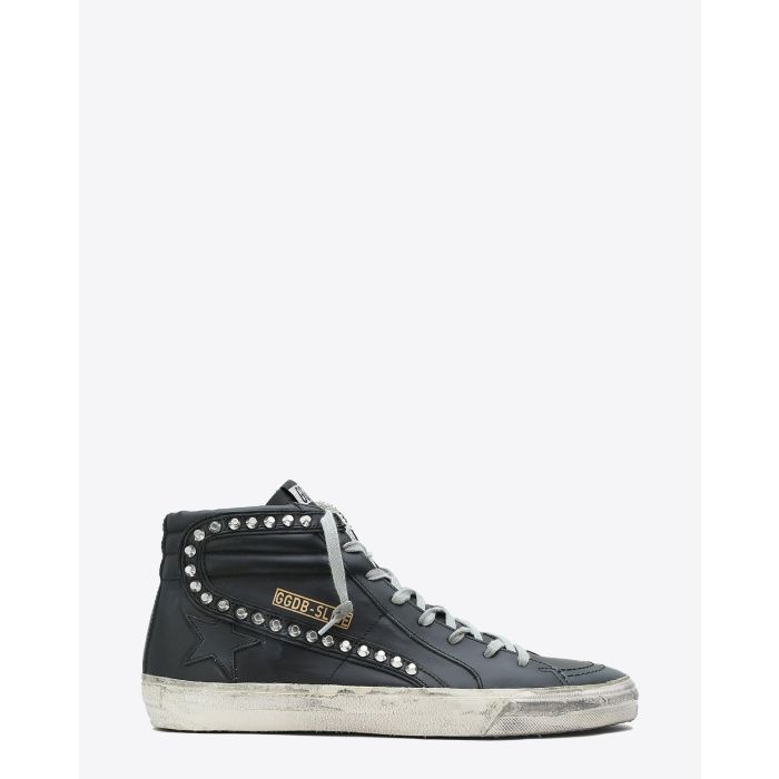 Sneakers Golden Goose homme en cuir noir Slide Black Leather Studs. Profil.  