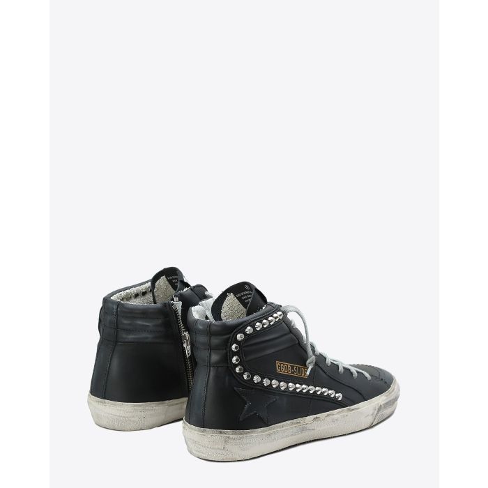 Sneakers Golden Goose homme en cuir noir Slide Black Leather Studs. Arrière. 