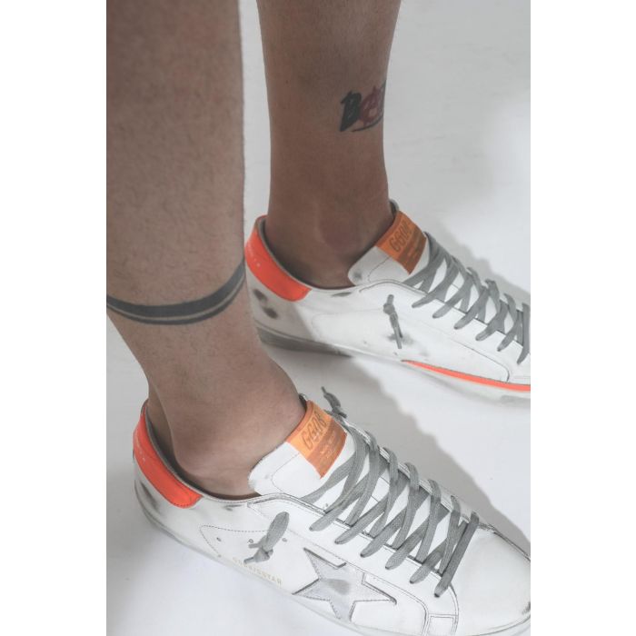 Golden Goose Homme Sneakers Superstar - White Leather - Metallic Silver Star - Orange Fluo