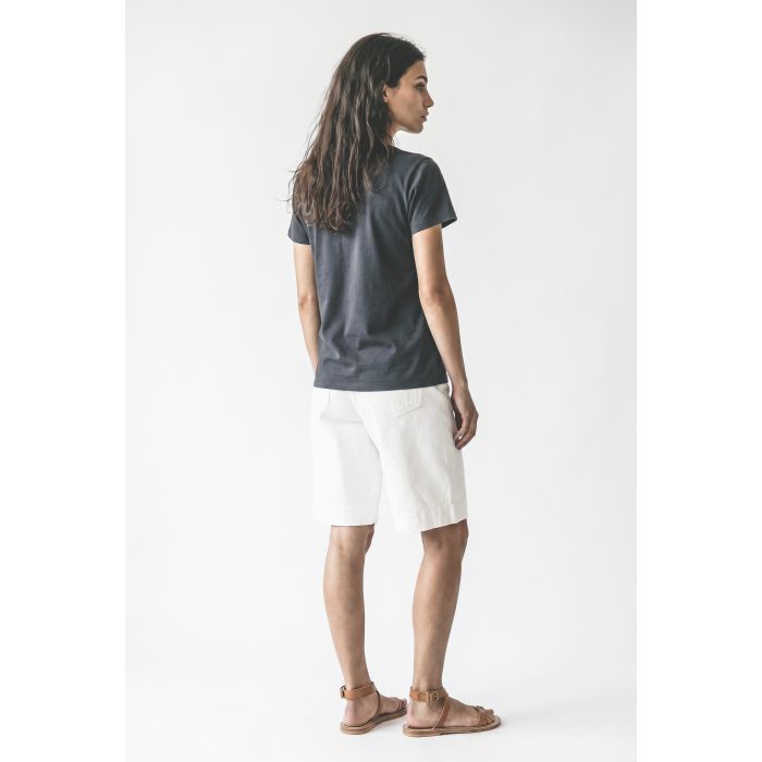 T-shirt droit à manches courtes Aby Isabel Marant Etoile en coton marine, logo brodé écru porté de dos.