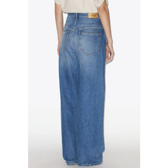 Jean Lemony Isabel Marant en denim bleu clair délavé, coupe ample taille haute à jambes très larges porté de dos.