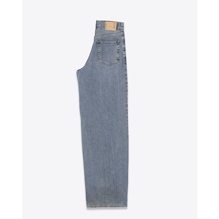 Jean large taille basse délavage bleu ciel Bethany Oil Blue Haikure. Profil.