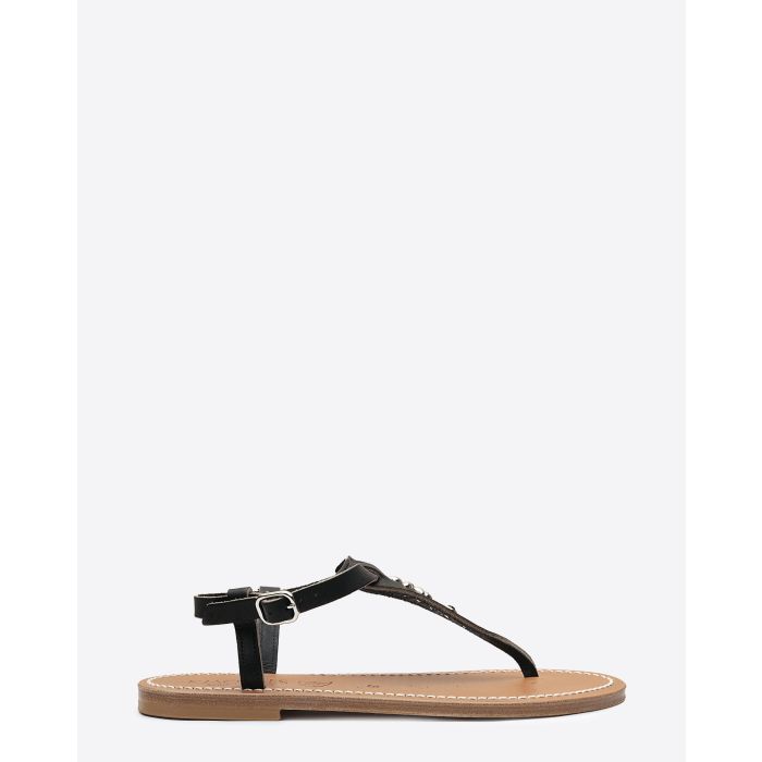 Sandales Coriolan K.Jacques x HTC en cuir noir, ornées de clous métalliques argentés et de pierres colorées formant une fleur, fabrication artisanale française. Vue de profil.