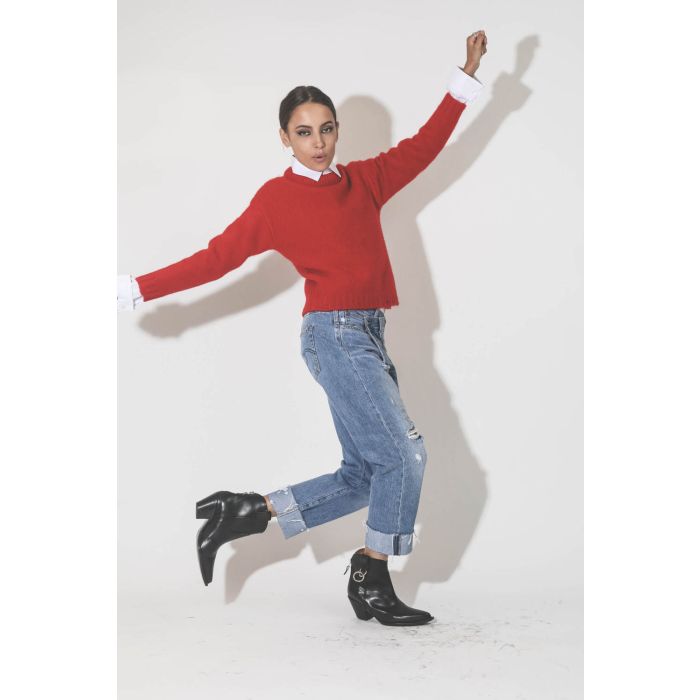 Jean Crossover bleu ciel déchiré delavage Emory r13. Porté avec des boots en cuir noir r13.