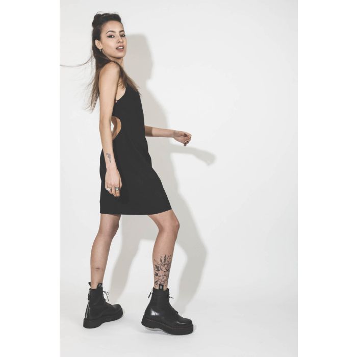 Boots à lacets en cuir noir Single Stack R13. Profil.