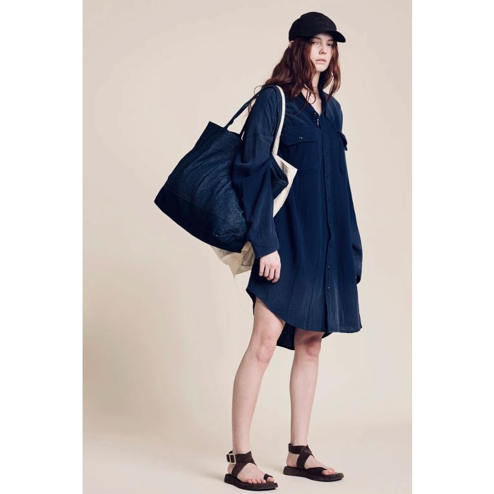 Robe Chemise Denimist en coton bleu. Vue porté. 